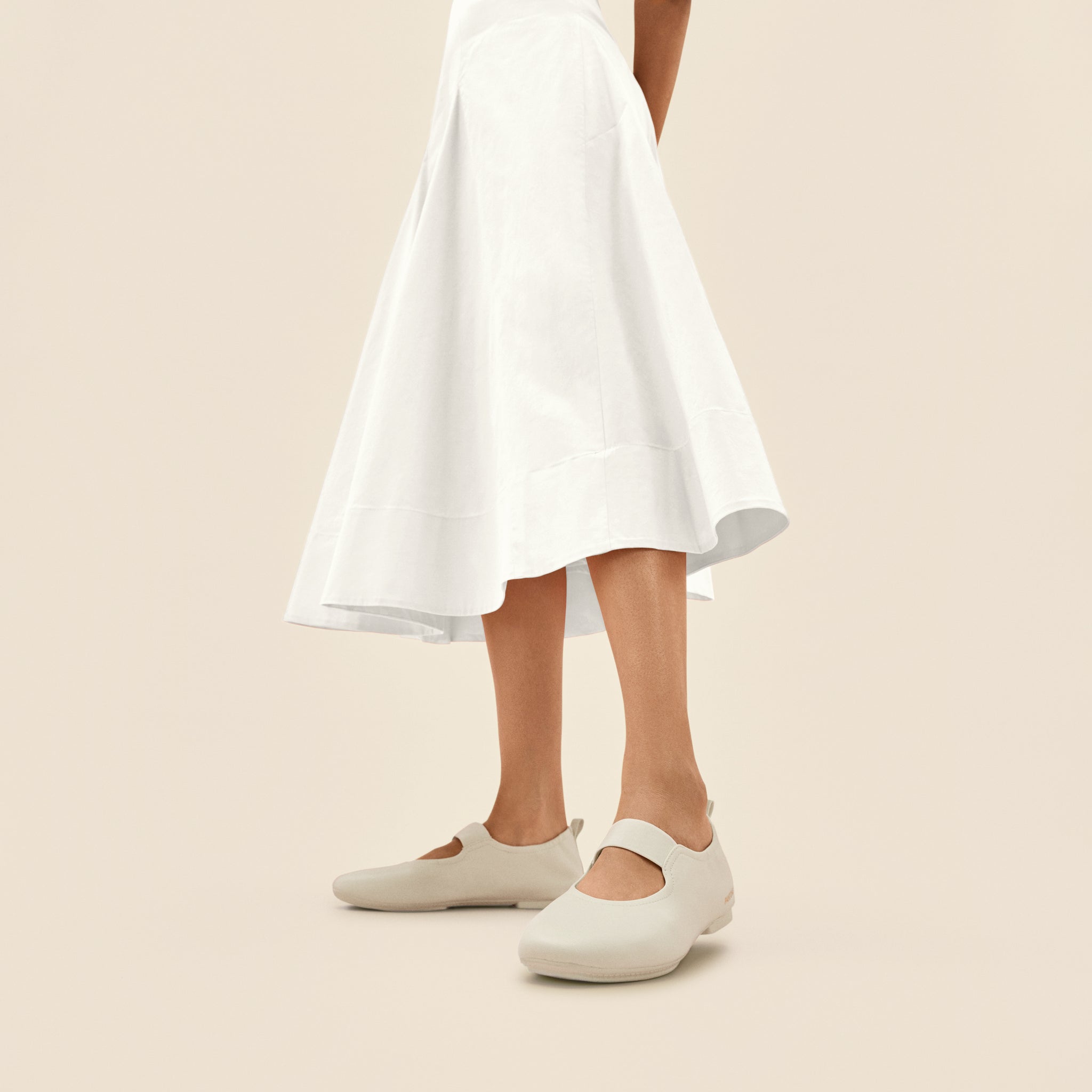 Delicato Poise Leather Maryjanes